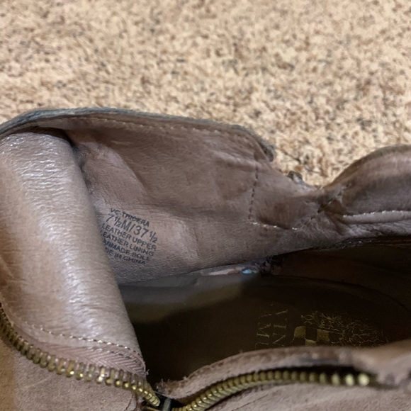 Vince Camuto booties - Picture 6 of 6